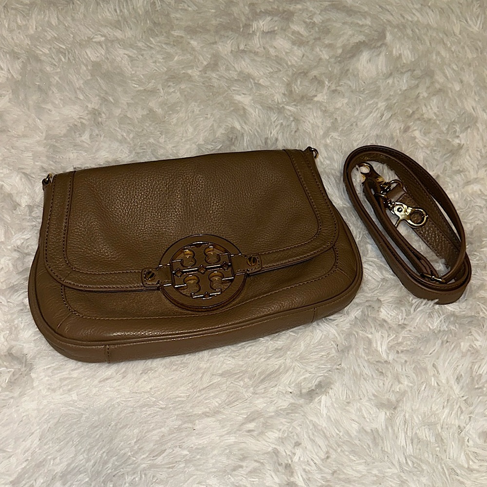Tory Burch crossbody purse